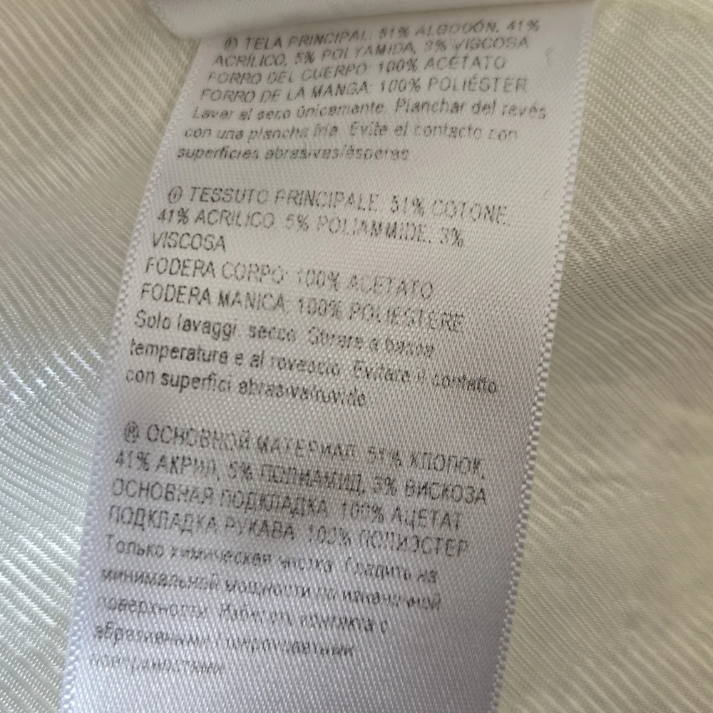 L.K BENNETT LONDON Cream Cottton Tweed Cropped Open Front Jacket With Fringe. 8 - Picture 13 of 16